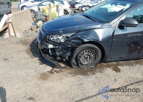 2016 Chevrolet Cruze Limited Ls Auto z USA, uszkodzony, nr VIN 1G1PC5SG7G7217147